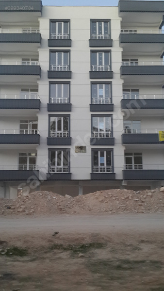 Uygar emlaktan 2+1 satlik daire