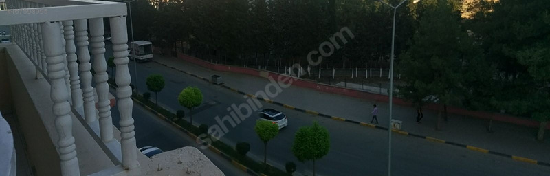 özdemir emlak tan cadde üzerinde