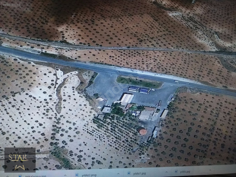 Gaziantep-Nizip karayolu (D-400) üzerinde yola sıfır arsalar