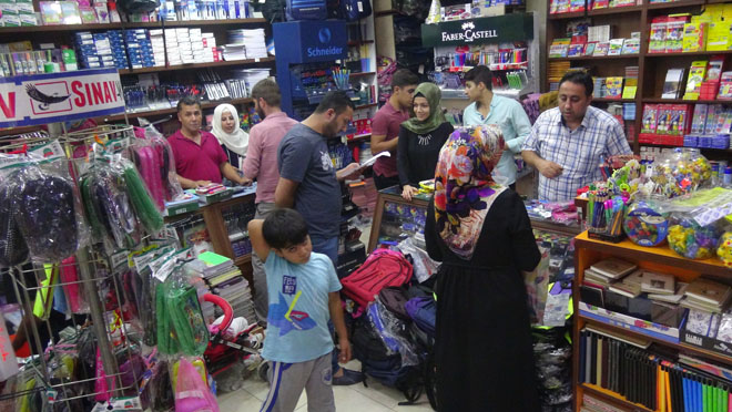 öğretmen kirtasiye de hediyeli satişlar