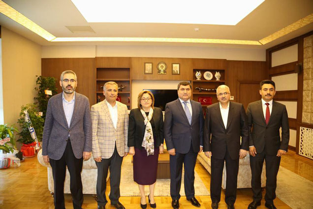 Fatma şahin den nizip kaymakamina ziyaret