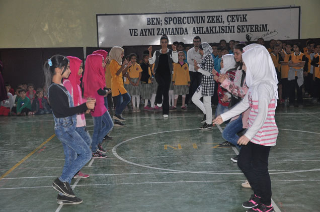 Cumhuriyet bayrami için hazirliklar tamam