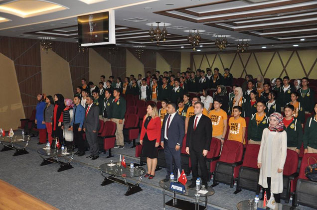ünsal ören koleji nden 29 ekim cumhuriyet bayrami proğrami
