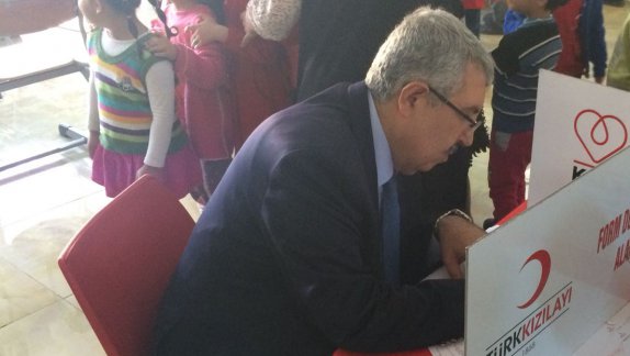 İlçe Milli Eğitim Müdürü  Cengiz GÜNDEŞ Ali Alkan Ortaokulu´nda Düzenlenen Kan Bağışı