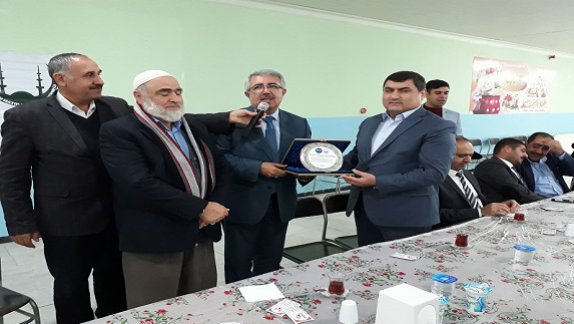 Nizip İmam Hatip Liseliler Derneğinden İlçe Milli Eğitim Müdürümüz Sayın Cengiz Günde