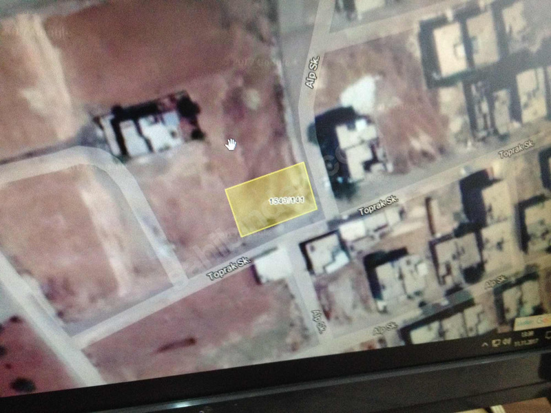 Yatirim gayrimenkulden yunus emre mah.köşebaşi 584m2 arsa