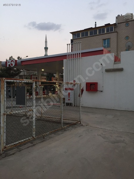 Şehir Merkezinde Satılık İskanlı Akaryakıt ve Lpg İstasyonu