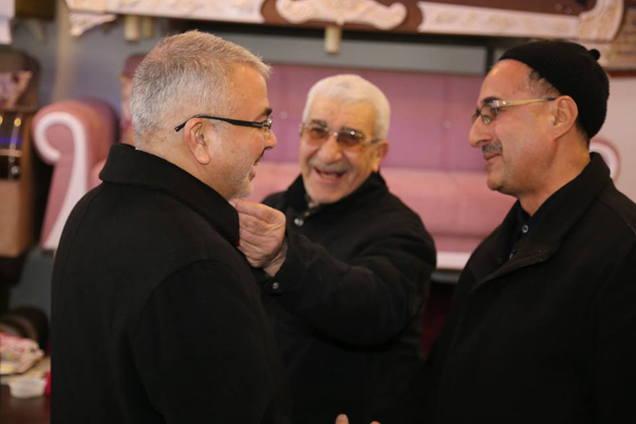 Akdoğan  hizmet te sinir yok  siz isteyin biz yapalim