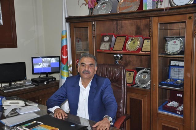 Yağan yağmur çiftçinin yüzünü güldürdü