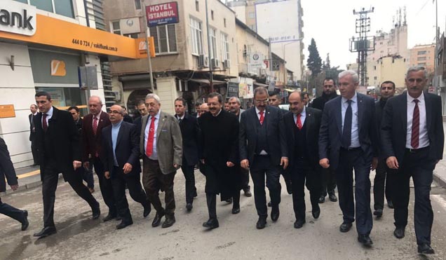 Başkan hisarciklioğlu ve beraberindeki heyet kilis e ziyarette bulundu