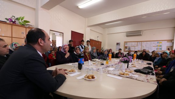 "BENDE VARIM" projesi tanıtım toplantısının ilki TEKEL İlkokulunda İlçe Milli Eğitim 