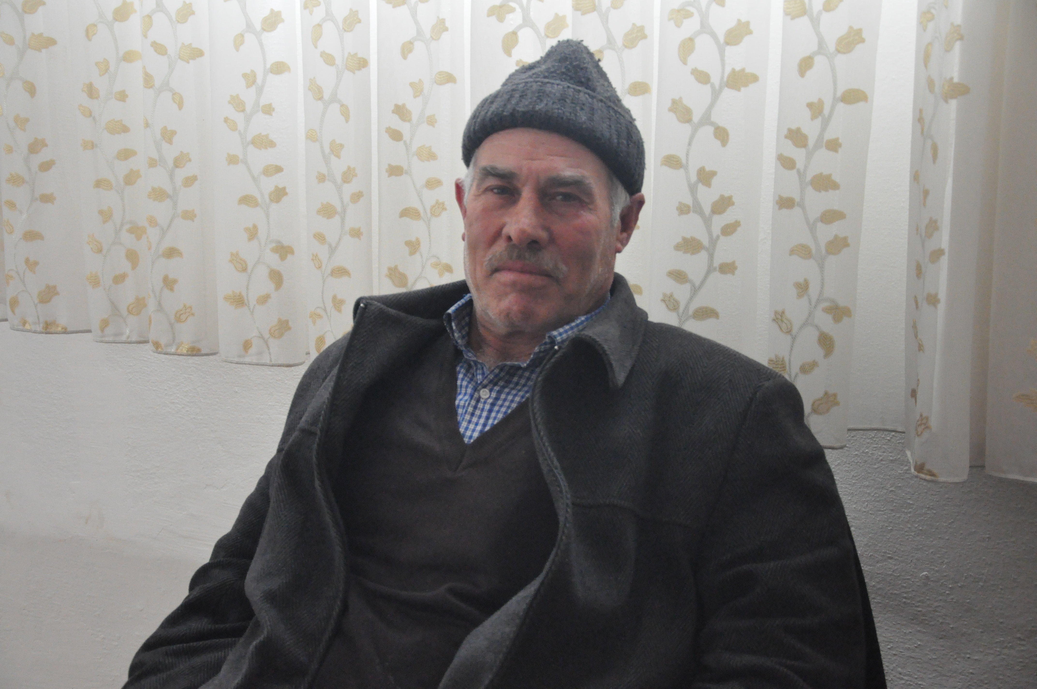 Emekli maaşini mehmetçik vakfi na bağişladi