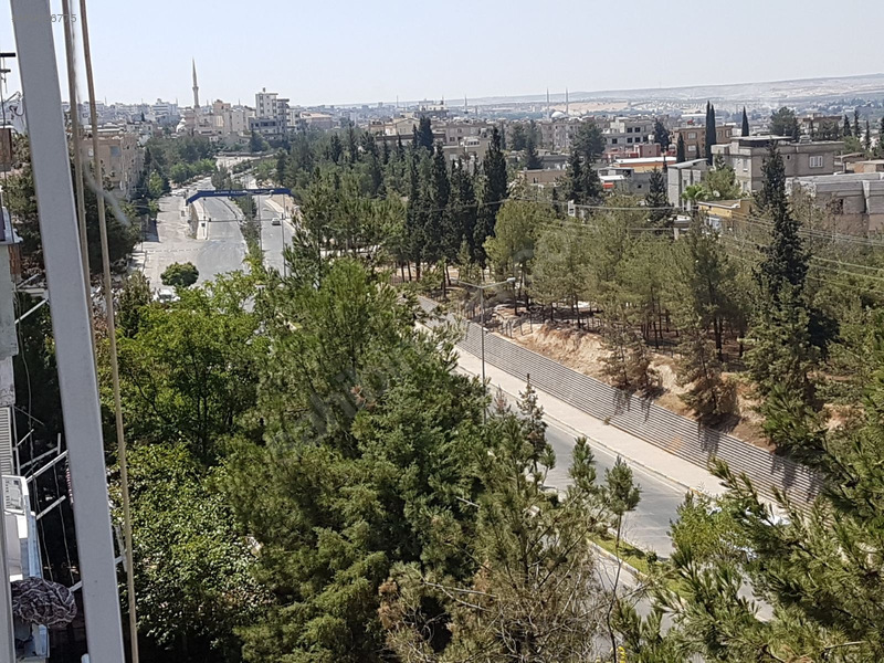DOĞUŞ GAYRİMENKUL'den Menderes Mah.'de 3+1 145 M'2 Daire...