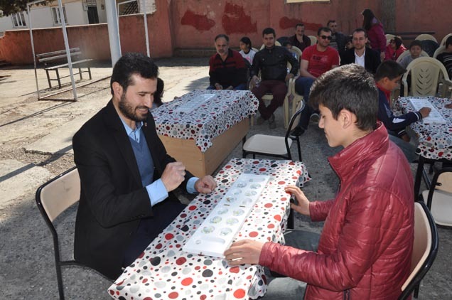 Akçakent mahallesi nde mangala şenliği