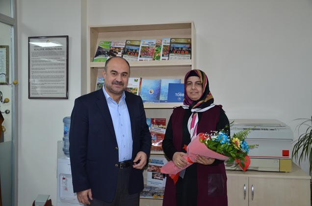 Başkan sari kadin personellerin 8 mart dünya kadinlar günü nü kutladi