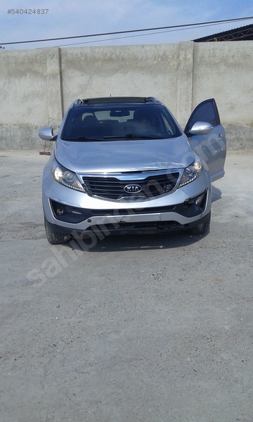 okdemir otomotivden az hasarlı kia sportage 2012