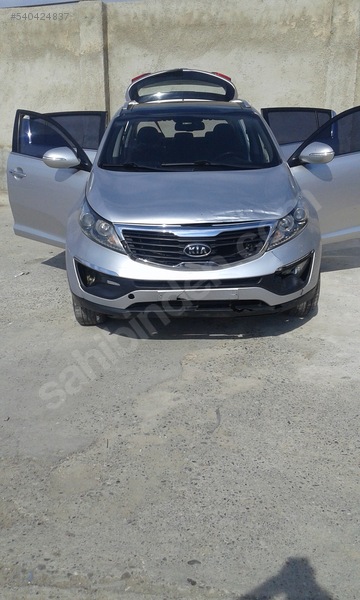 okdemir otomotivden az hasarlı kia sportage 2012