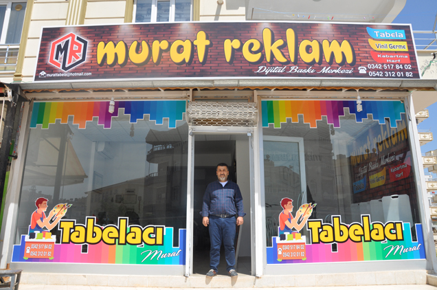 Murat reklam yeni yerinde