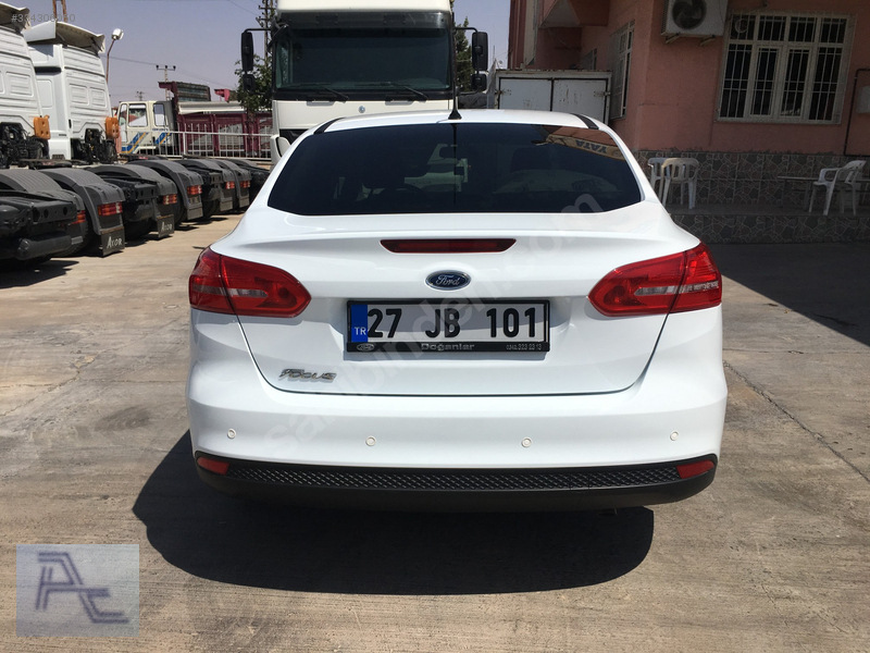 2015 MODEL FORD FOCUS 1.6 Ti-VCT Trend X -HATASIZ- 41 BİN KM DE-