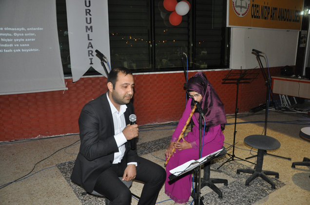 Her şey onu anlamak için konulu etkinlik