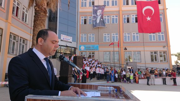 23 Nisan Ulusal Egemenlik Bayramı Coşkuyla Kutlandı