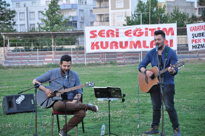 Seri eğitim kurumlari ndan konser etkinliği