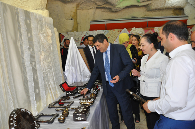 Nihem den yilsonu sergisi