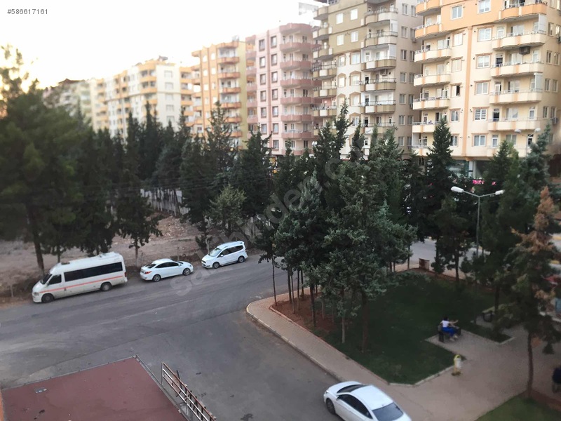 ÖKSÜZ GAYRİMENKULDEN fatih sultan mahallesinde 180 metre 3+1