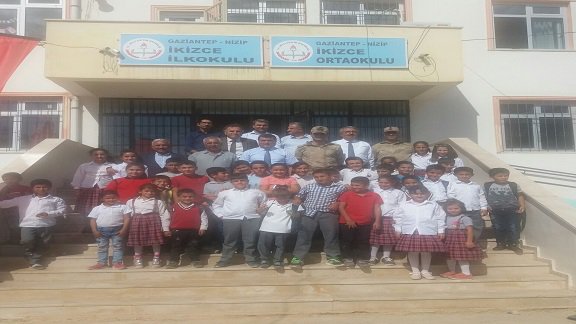 Nizip Kaymakamı Sayın Kemal ŞAHİN ve İlçe Milli Eğitim Müdürümüz Sayın Cengiz GÜNDEŞ 