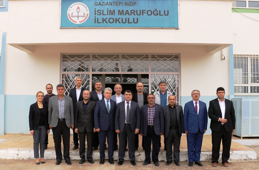 NTO’dan Öğrencilere Ayakkabı Yardımı