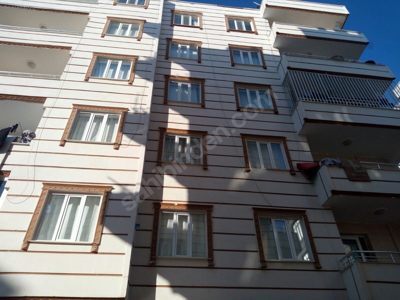 yahya altınbaşın arkasında 2+1 daire suriyeliye olur