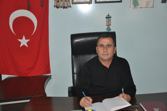 Muhtar adayindan örnek davraniş
