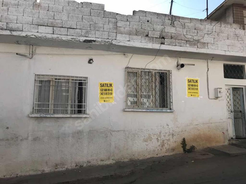 Uygur gayrimenkulden satilik müstakil ev