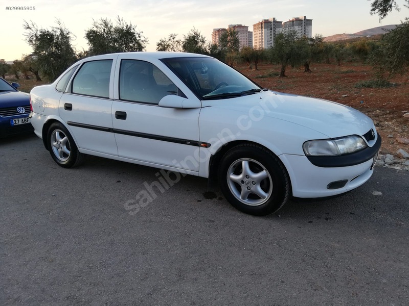 öğretmenden 1.6 opel vectra