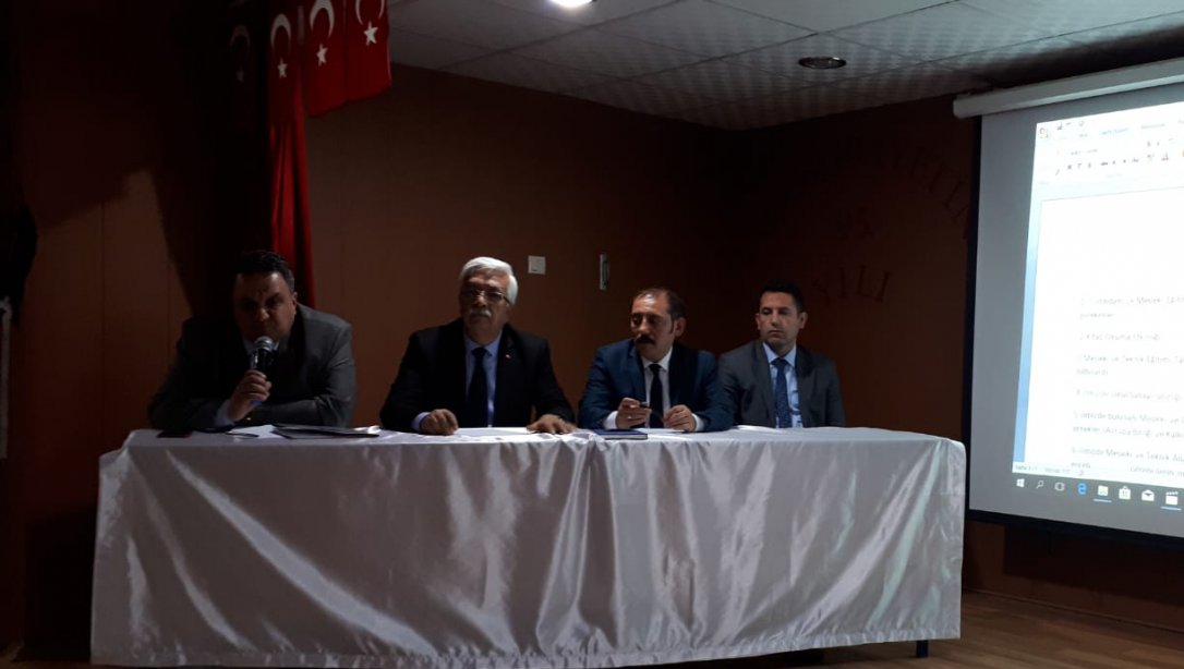İlçemiz Alkan Mesleki ve Teknik Anadolu Lisesi´nde Mesleki Eğitim Çalıştayı düzenlend