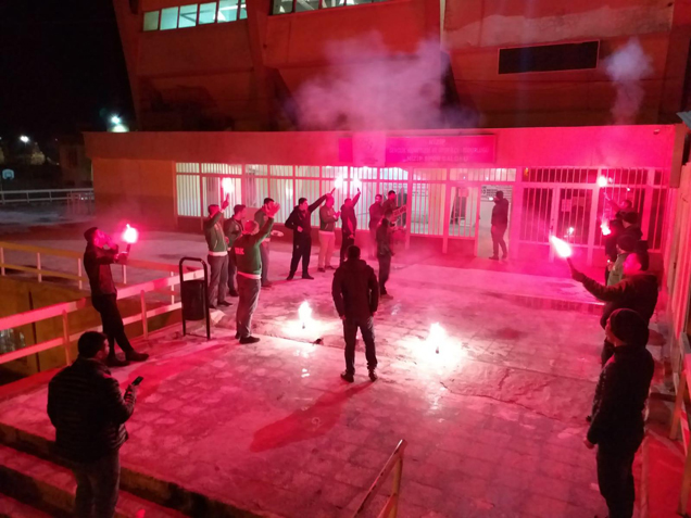 Yeşil güç ten yakar a sürpriz karşilama