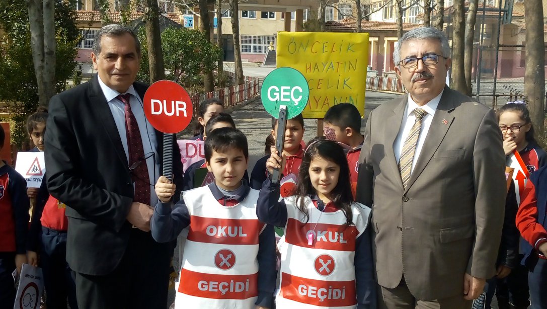 Öncelik Hayatın, Öncelik Yayanın