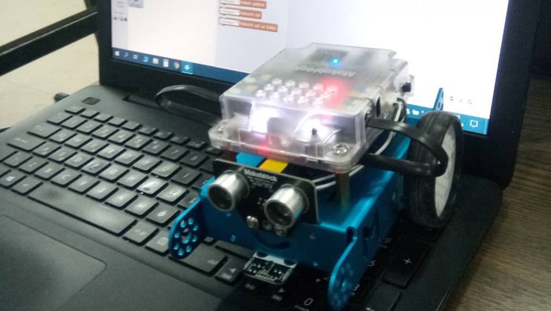 STEM-Robotik Eğitim-Kodlama Kursu 3. Grup Eğitimi Tamamlandı STEM-Robotik Eğitim-Kodlama Kursu 3. Grup Eğitimi Tamamlandı