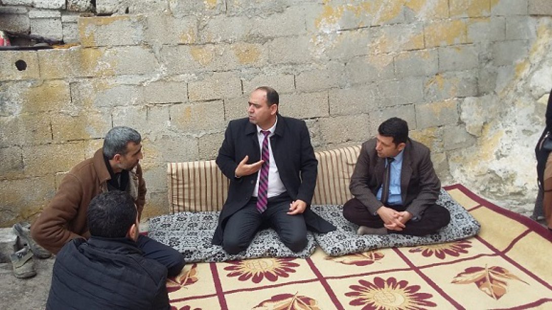 İlçe Milli Eğitim Şube Müdürleri Mehmet DEMİR ve Yusuf CİCE, Akçakent mahallesinde Ve