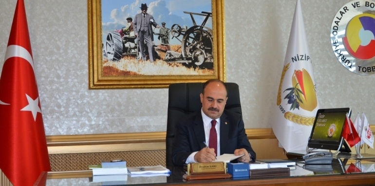 Başkan sari 8 mart dünya kadinlar günü nü kutladi