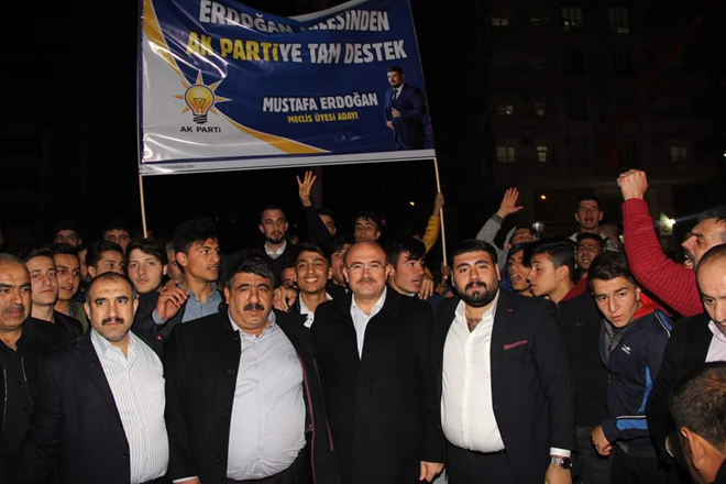 Belediye meclis üyesi erdoğan dan destek yürüyüşü