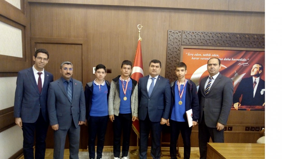 Tubitak Araştırma Projeleri Yarışmasında Büyük Başarı Tubitak Araştırma Projeleri Yarışmasında Büyük Başarı