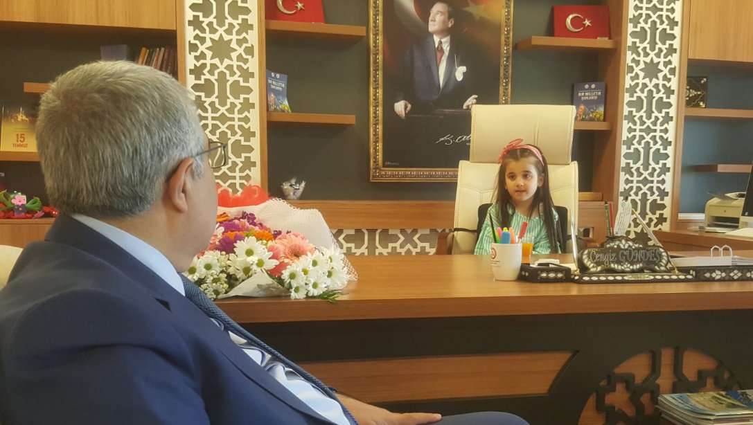 Milli Eğitim Müdürümüz Sayın Cengiz GÜNDEŞ, 23 Nisan Ulusal Egemenlik ve Çocuk Bayram