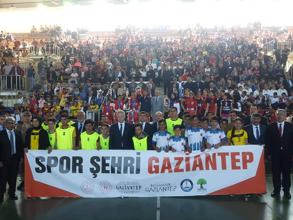 Vali gül nizipte