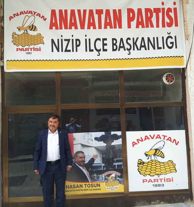 Anavatan partisi nde bayramlaşma