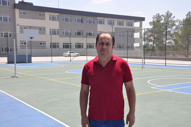 Spor lisesi kapilarini sporculara açti