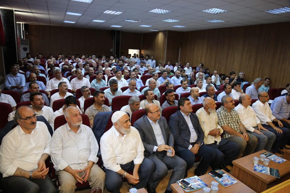 Imam hatip mezunlarinin coşkusu