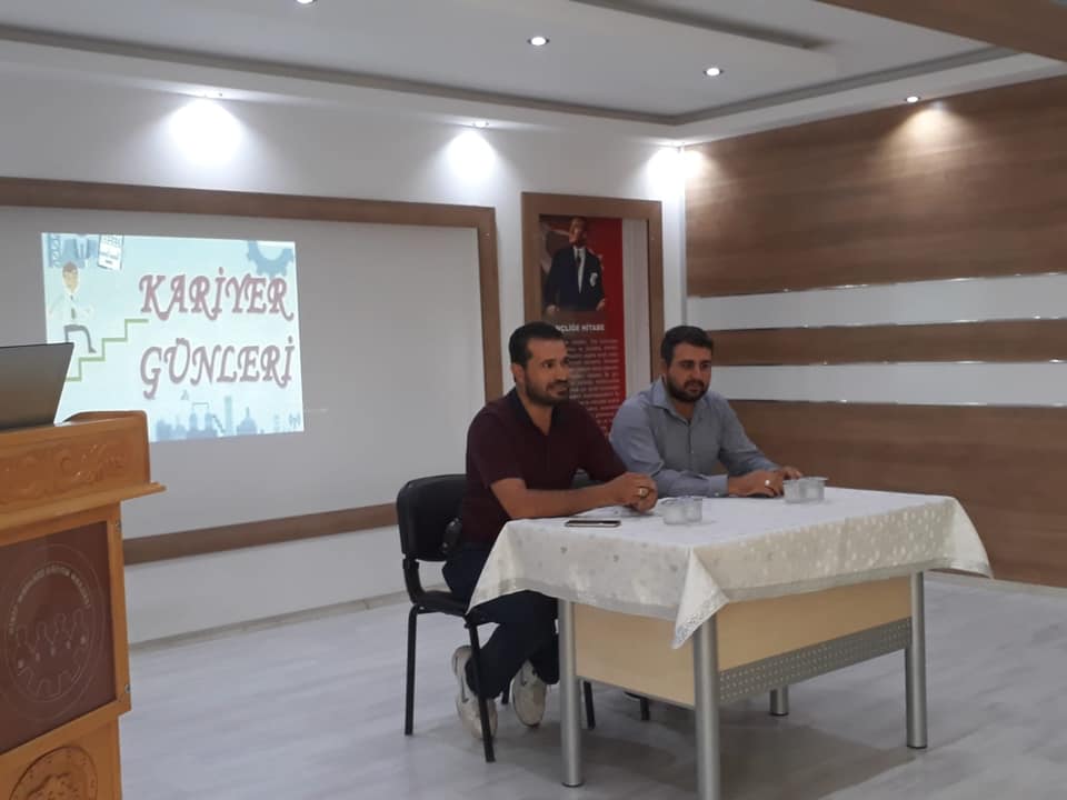 Nizip mesleki eğitim merkezinde kariyer günleri