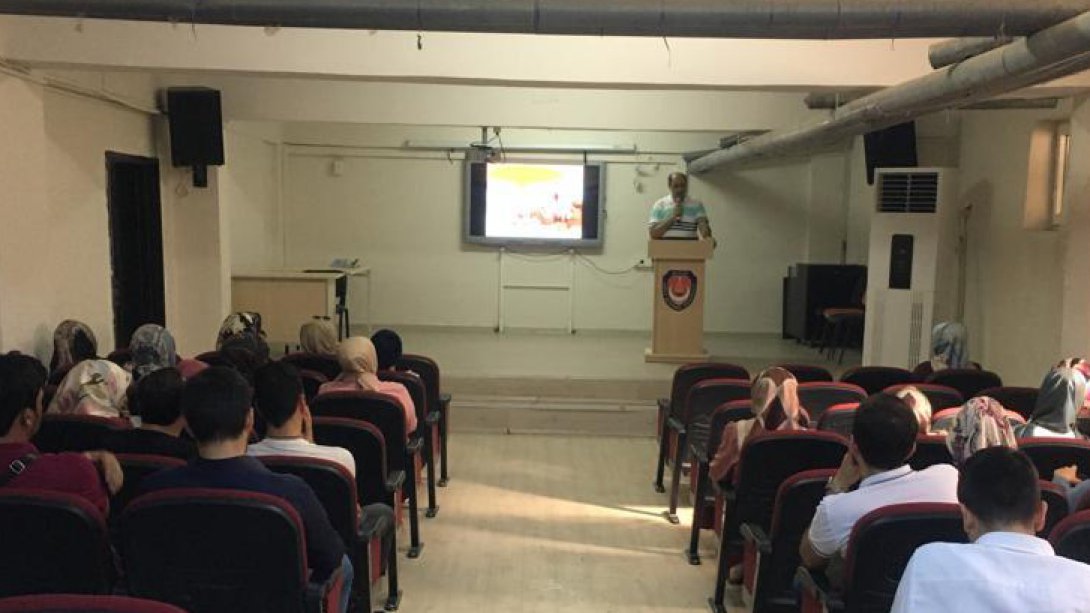 Ekim Ayı Din Kültürü Öğretmenleri Gelişimi ve Eğitimi Semineri Yapıldı