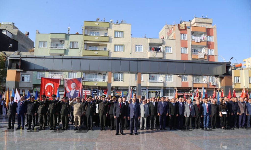 Büyük Önder Gazi Mustafa Kemal Atatürk'ü Ebediyete İrtihalinin 81. Yıldönümünde Tören